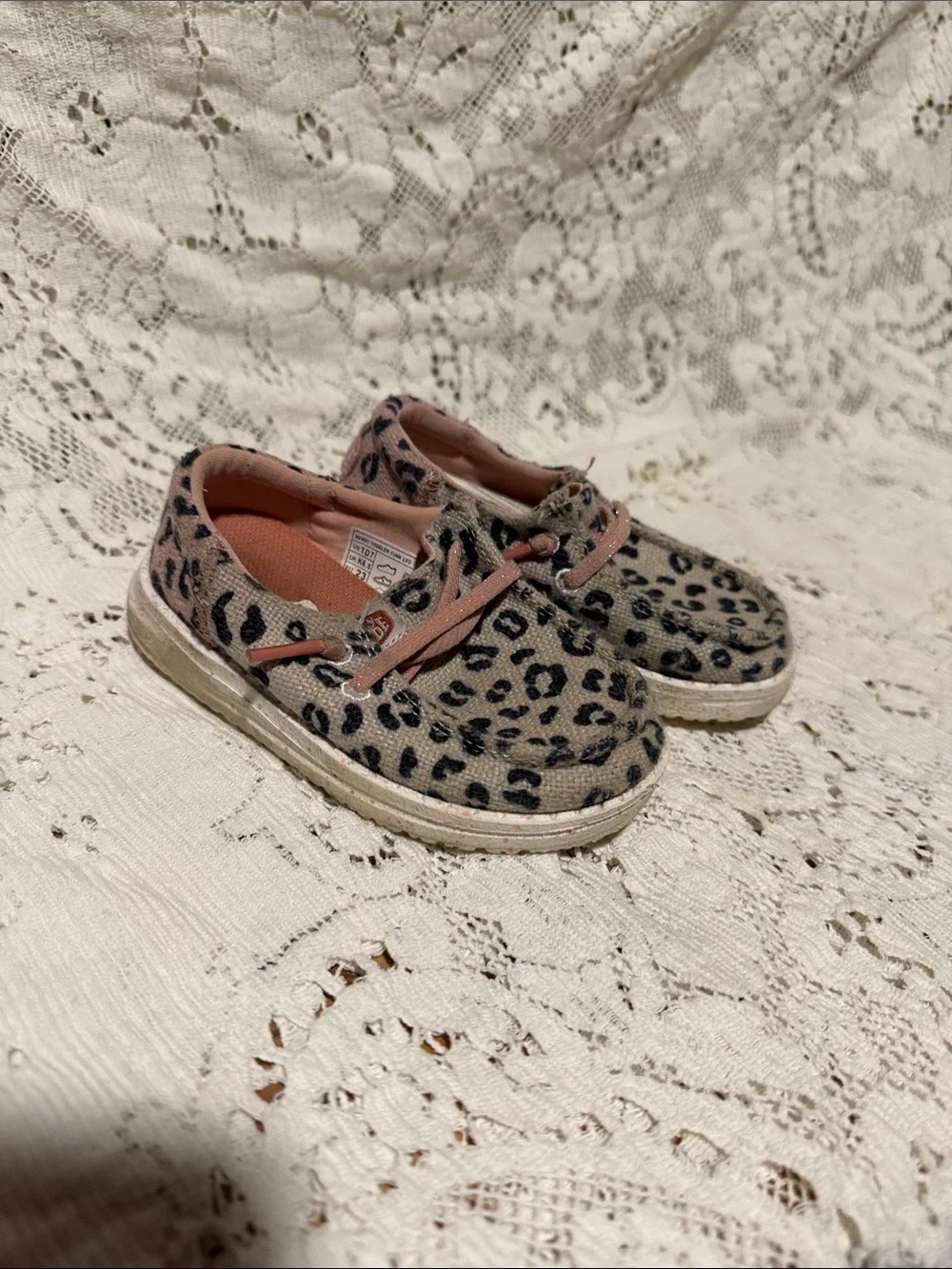 Hey Dude Girls' Leopard Moccasins in Tan and Pink Trim